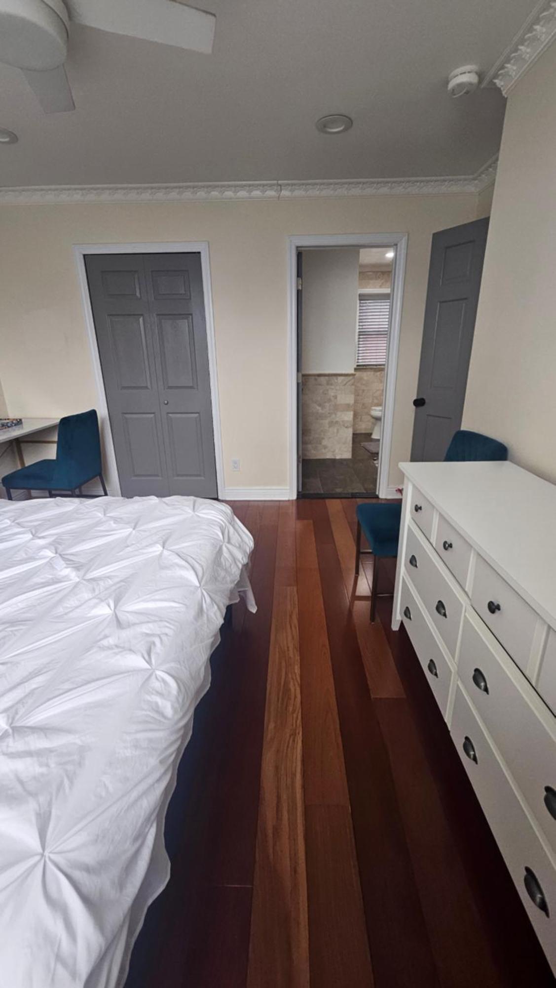 Luxury Hotel-Style Room In Queens, New York Exteriör bild